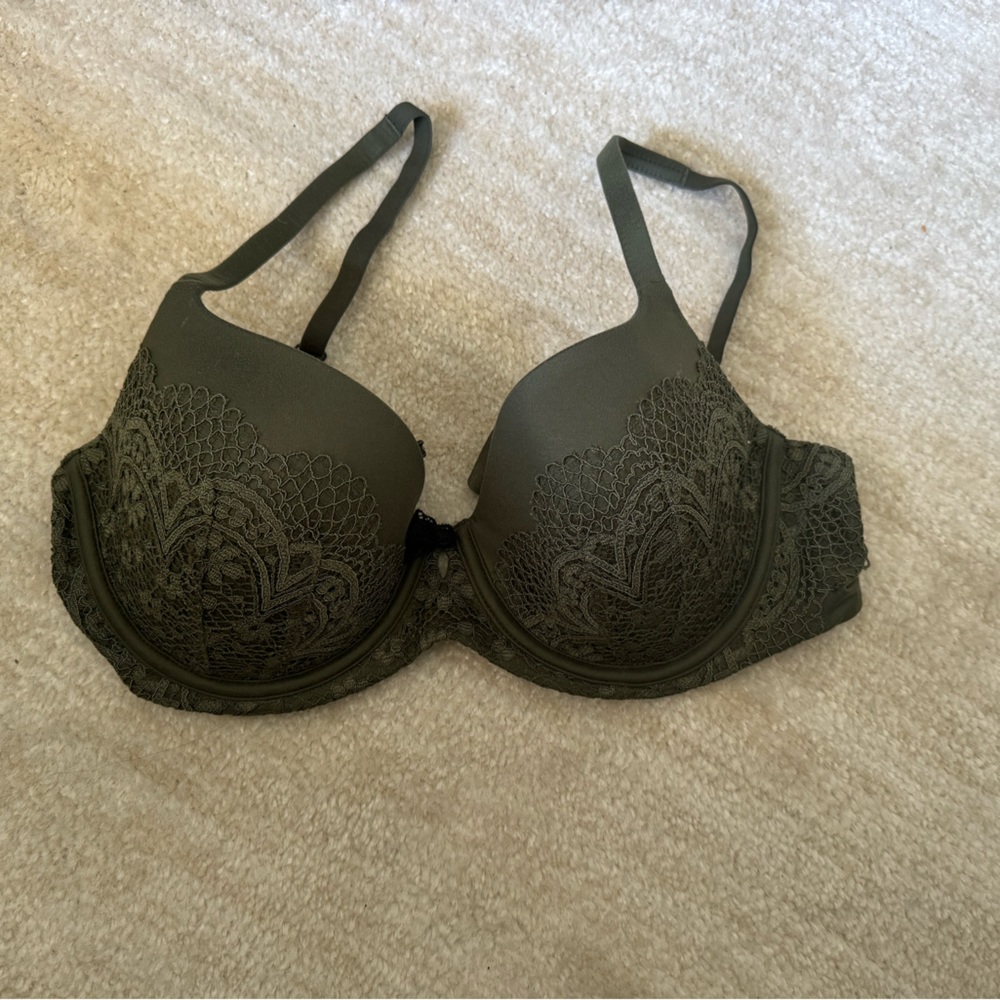 Victoria’s Secret Demi Bra